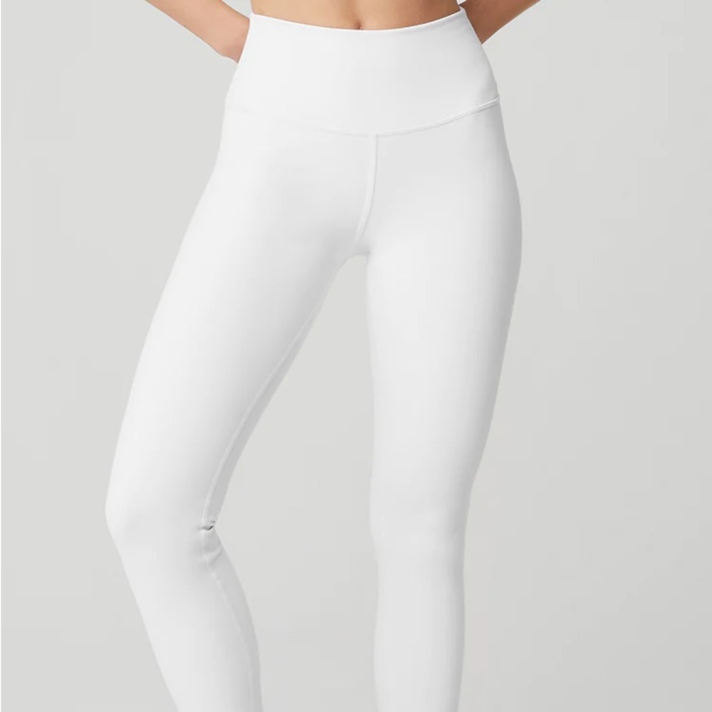 Ali Yoga White High-Waist Airbrush Legging